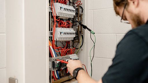 Expert Electricians Clendon Park